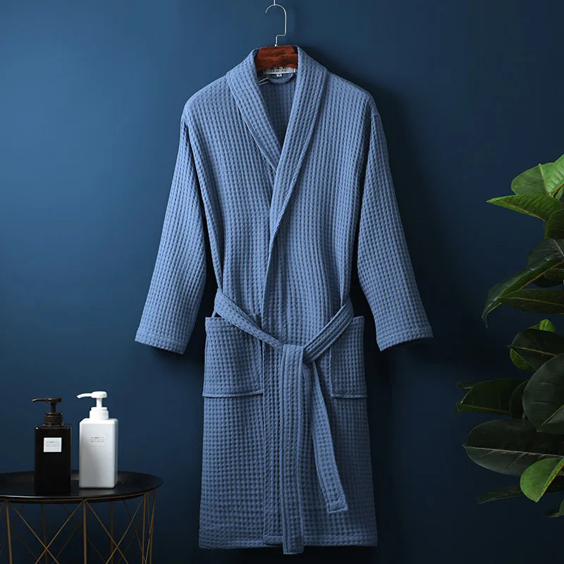 Unisex-Bademantel aus Baumwolle mit Kimono-Schnitt