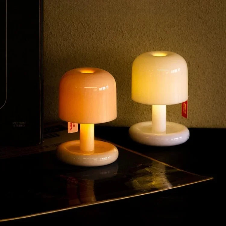 Drahtlose LED-Tischlampe mit Sonnenuntergang-Effekt