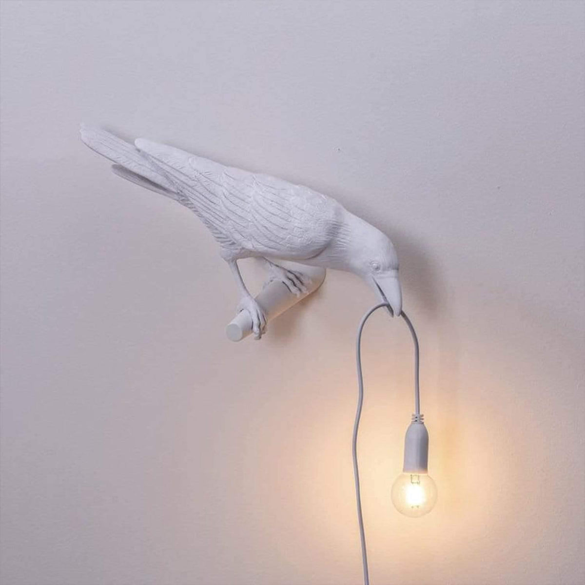 LED-Tischlampe im Raben-Design mit Warmweißem Licht
