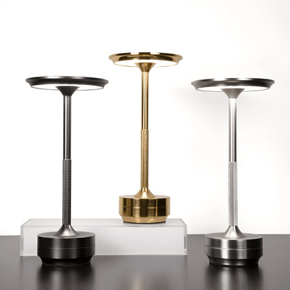 Drahtlose Tischlampe mit Touchbedienung und Dimmfunktion