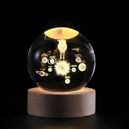 3D-Kristallkugel-Nachtlicht mit LED-Holzsockel