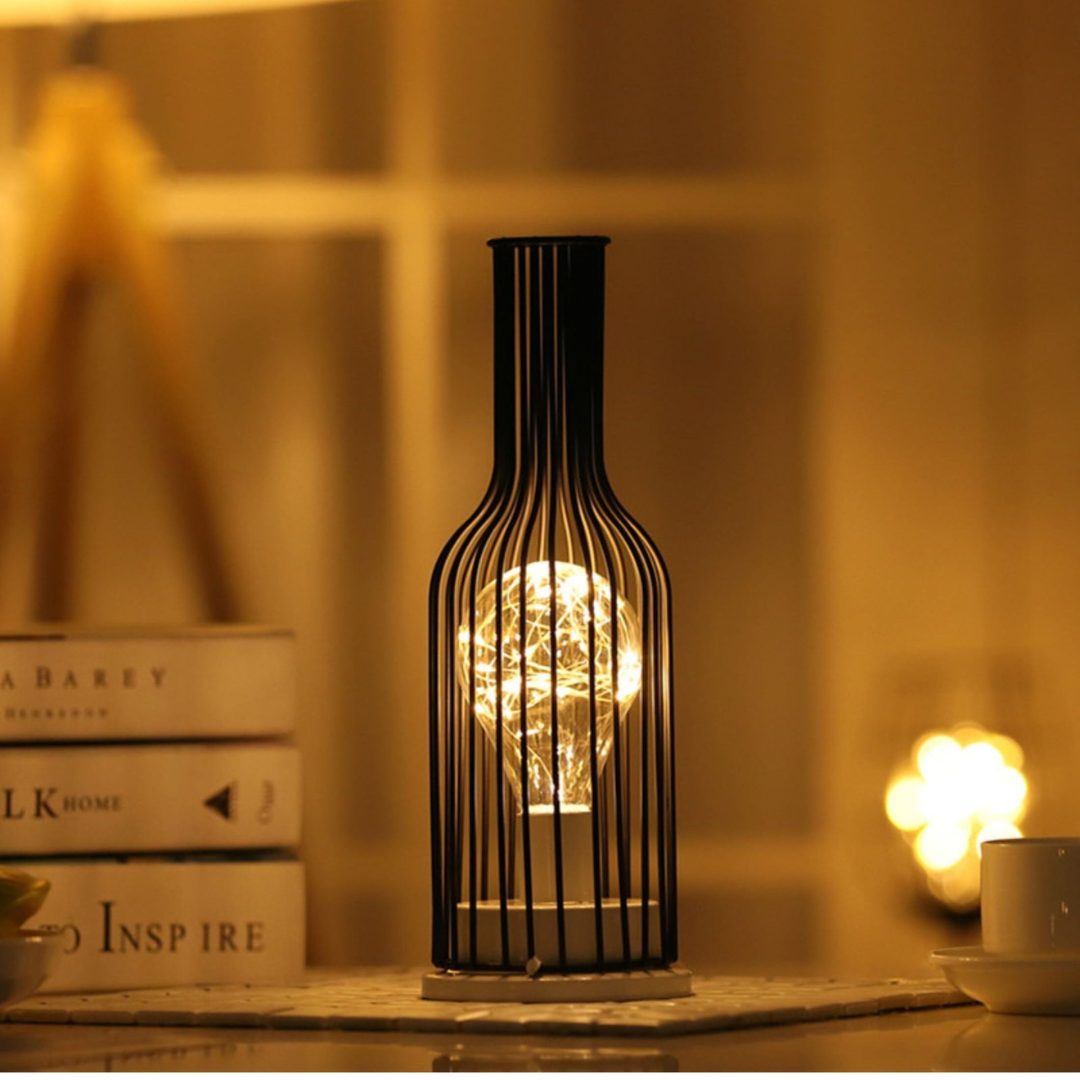 Kabellose LED-Tischleuchte aus Stahl