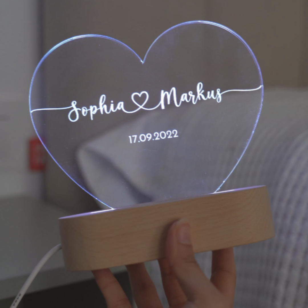 Personalisierte LED-Nachtlampe mit individueller Gravur