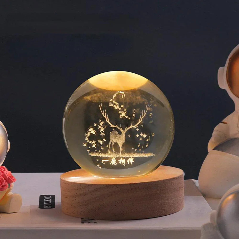 3D-Kristallkugel-Nachtlicht mit LED-Holzsockel