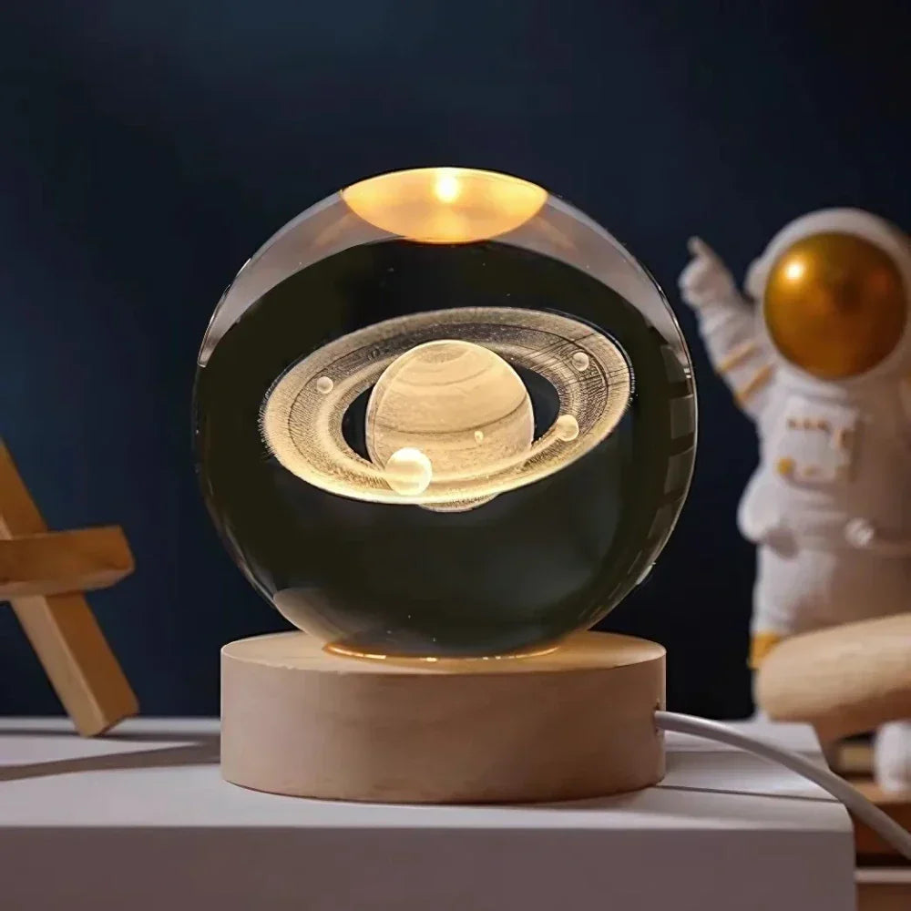 3D-Kristallkugel-Nachtlicht mit LED-Holzsockel