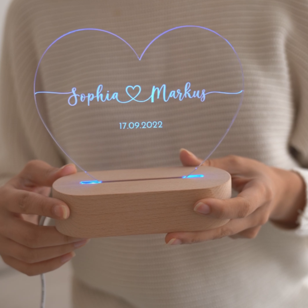 Personalisierte LED-Nachtlampe mit individueller Gravur