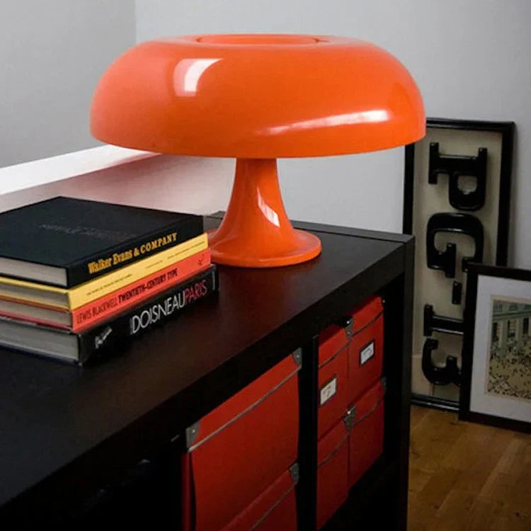 Dimmbare LED-Pilzlampe im Retro-Design