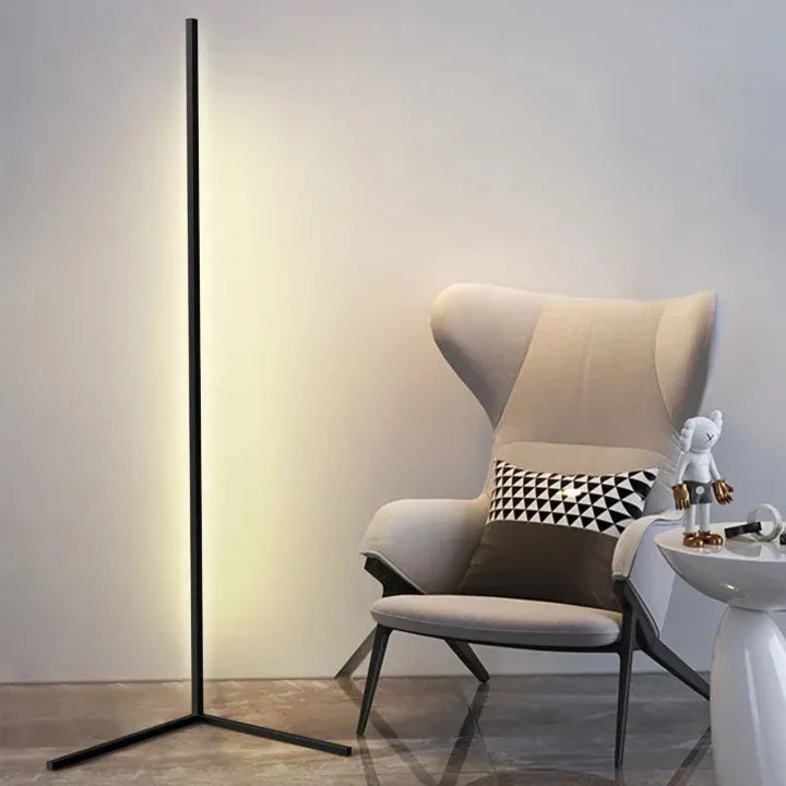 Dimmbare LED-Stehlampe 142 cm mit Fernbedienung