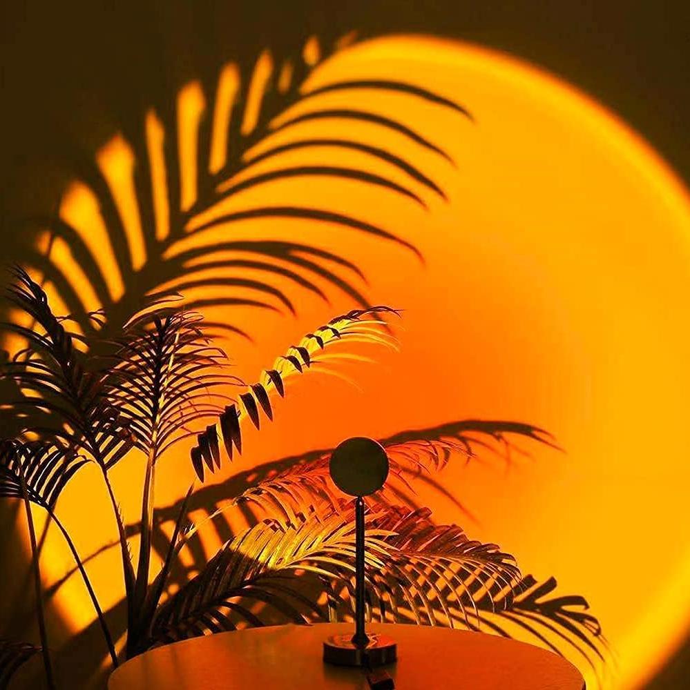 LED-Sonnenuntergangslampe mit 16 Farbmodi und 360°-Drehkopf