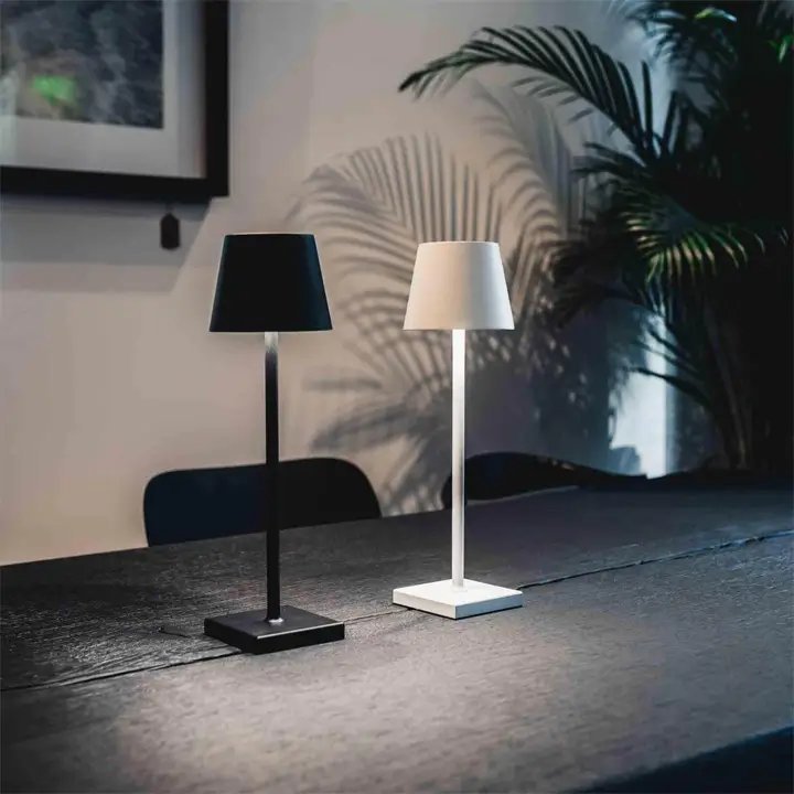 Drahtlose LED-Tischlampe mit Touch-Dimmer