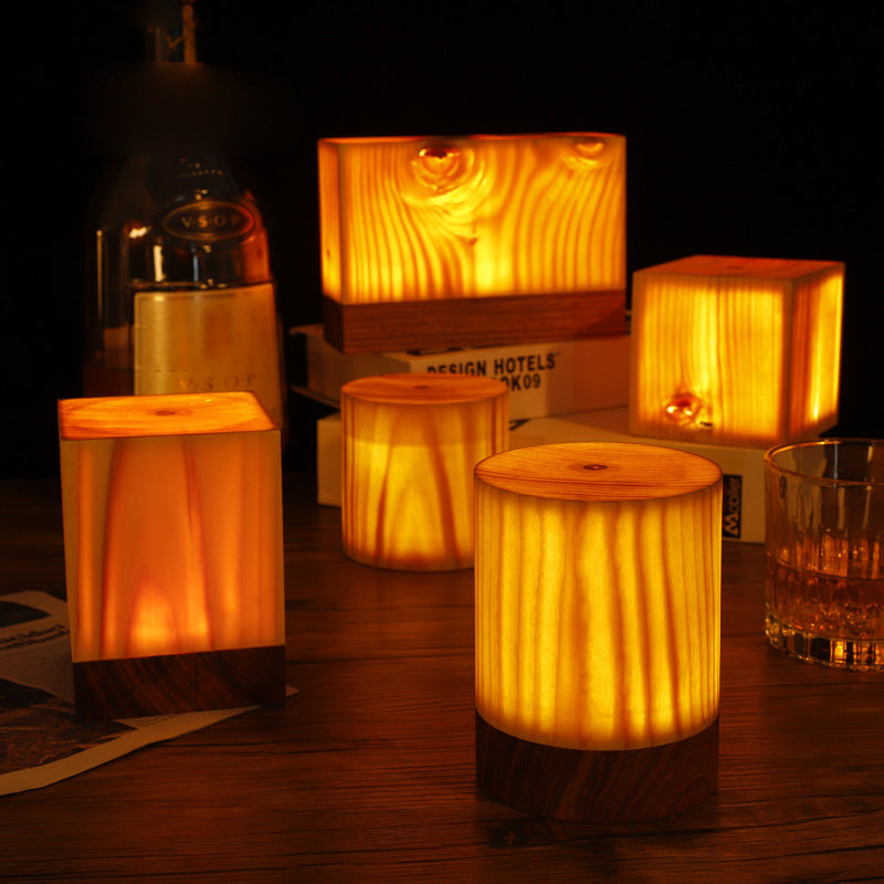 Dimmbare LED-Tischleuchte mit Touch-Steuerung