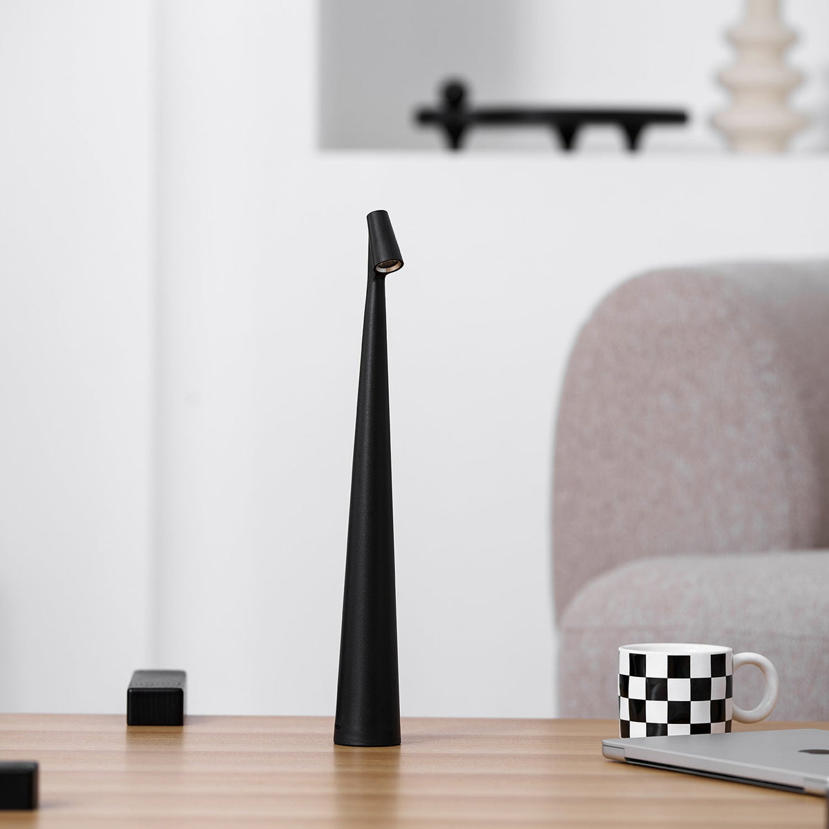 Wiederaufladbare Tischlampe Aluminium Dimmbar LED Touch Kegelförmiger Lampenschirm Modern 45 cm
