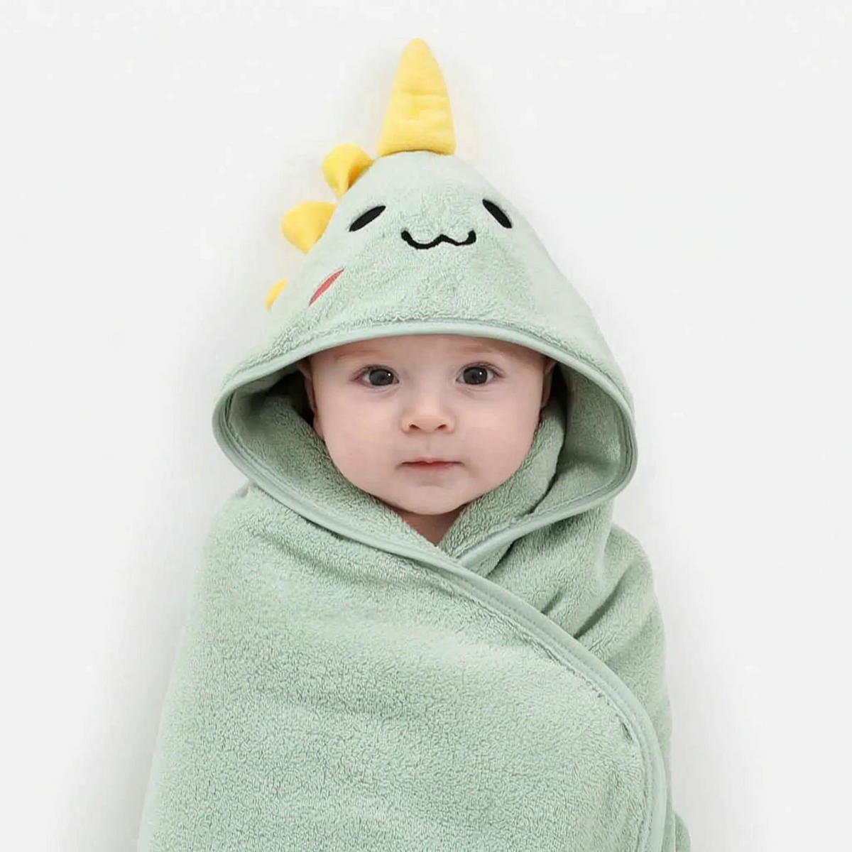 Kuscheliger Baby-Badeponcho mit Tierkapuze