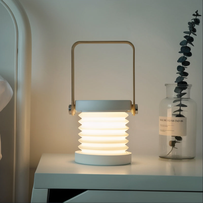 Dimmbare LED-Tischleuchte mit USB-Ladeanschluss und 360-Grad-Drehkopf