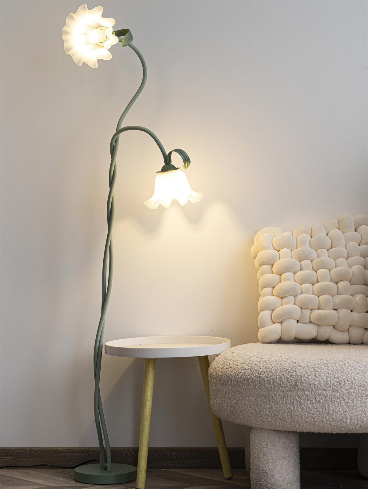 Design-Stehleuchte in Blumenform aus Metall 170 cm