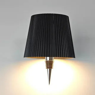 Dimmbare Kabellose LED-Flaschenlampe mit USB-C-Ladeanschluss