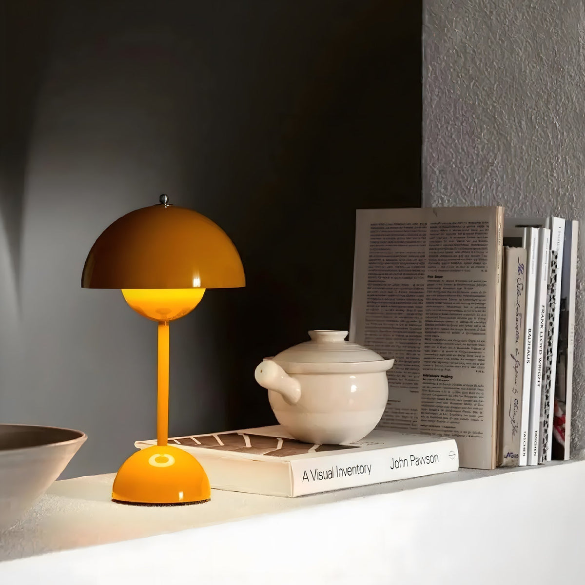 Dimmbare LED-Tischleuchte mit Akku und Touch-Steuerung