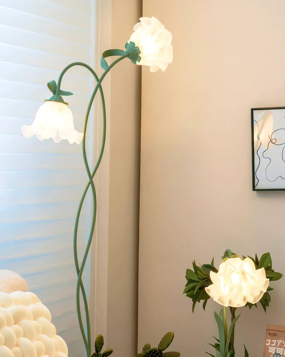 Design-Stehleuchte in Blumenform aus Metall 170 cm