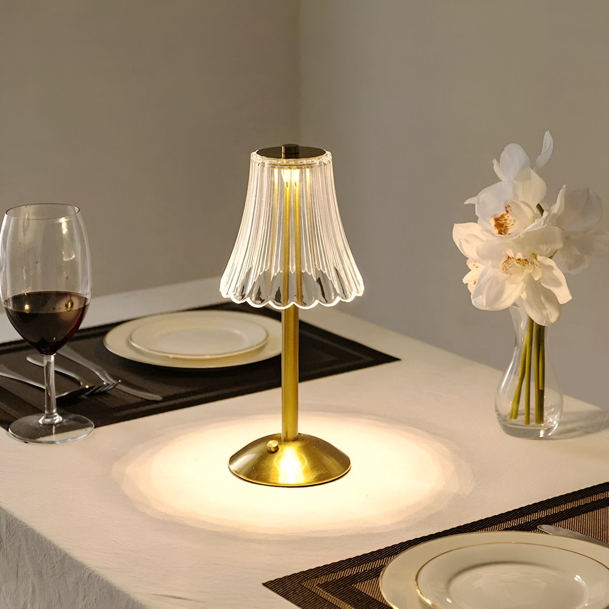 Drahtlose Glas-Tischleuchte mit Touch-Bedienung