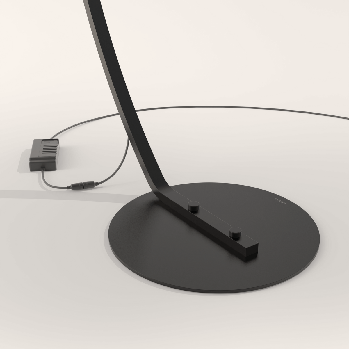 Dimmbare LED-Bogenlampe 170 cm mit Fußschalter