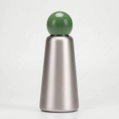 Isolierte Trinkflasche mit Kugelverschluss