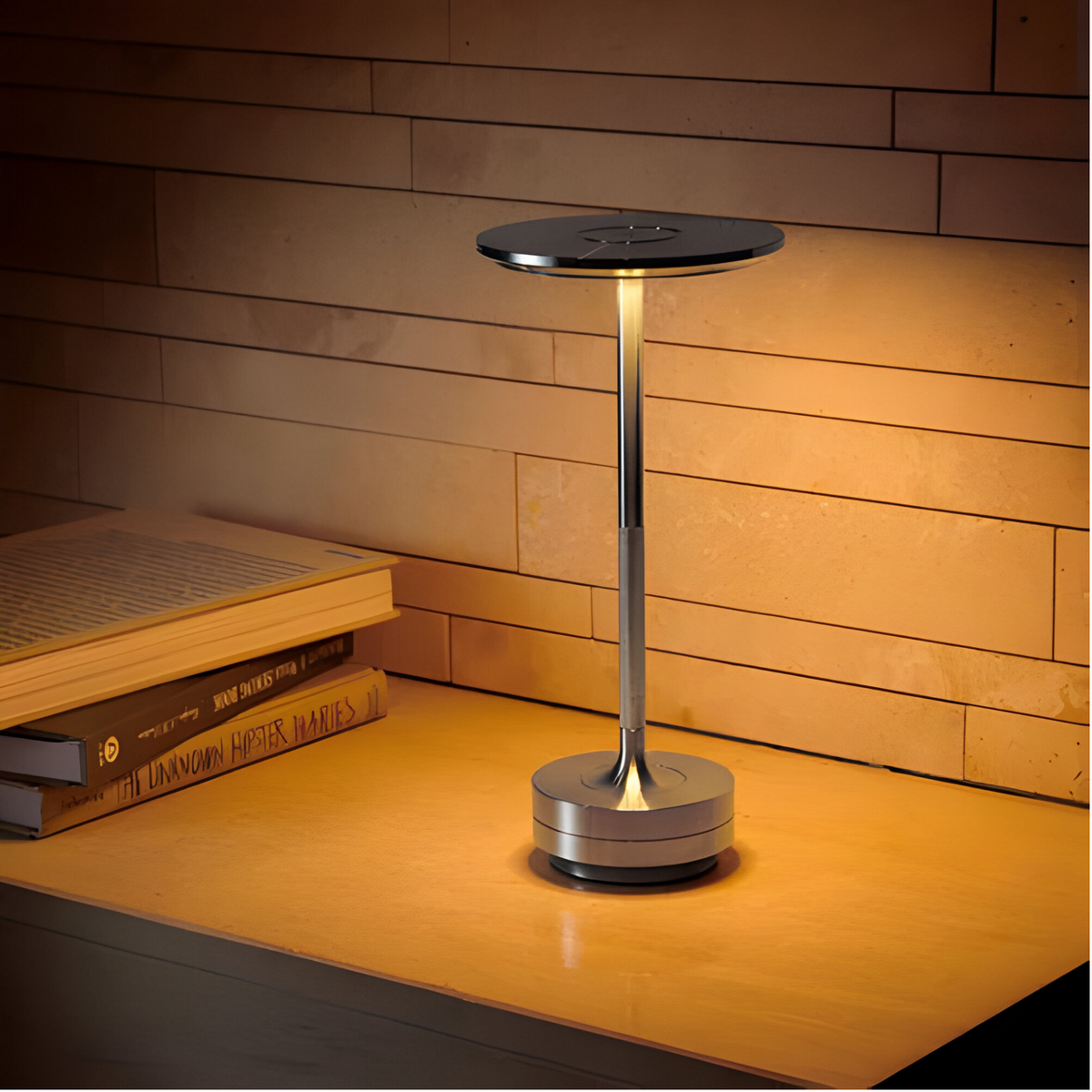 Drahtlose LED-Tischlampe mit Touch-Dimmfunktion