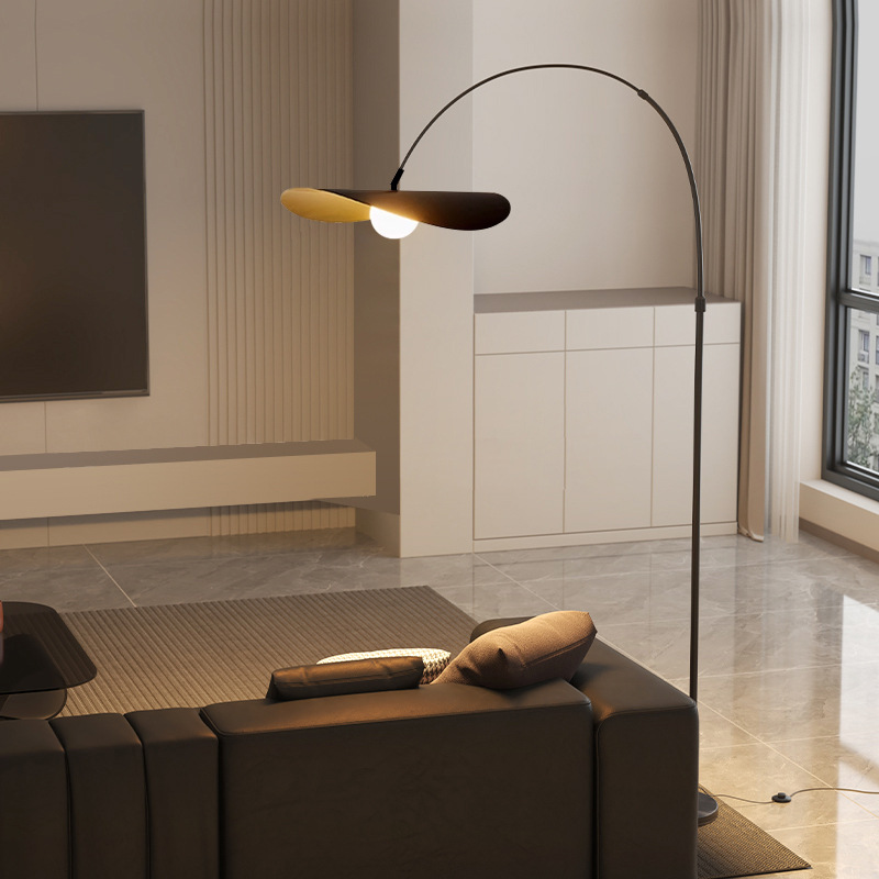 LED-Bogenstehlampe aus Eisen und Acryl mit Höhenverstellung