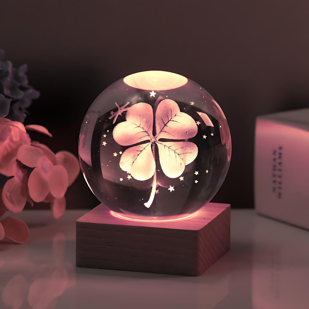Kristallkugel-Nachtlicht 6 cm mit LED-Holzsockel