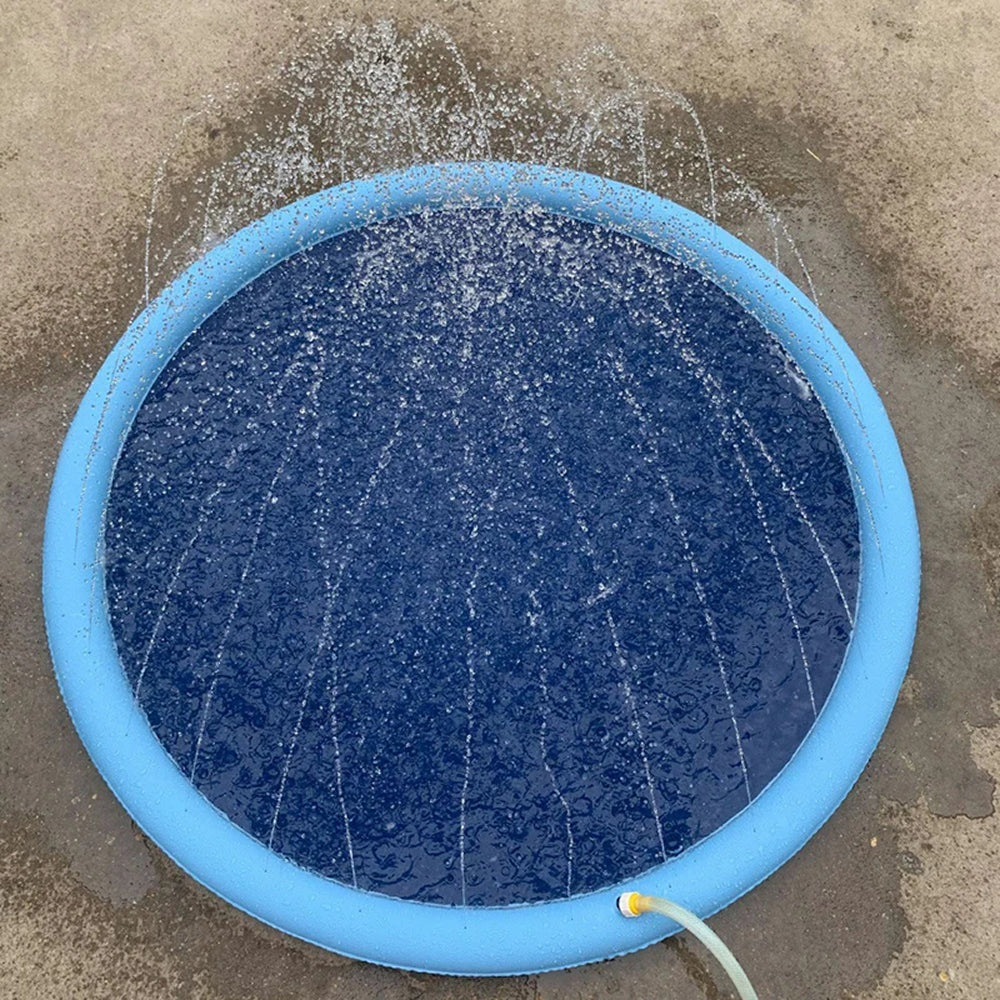 Runde Wasserspielmatte mit Sprinklern und Rand