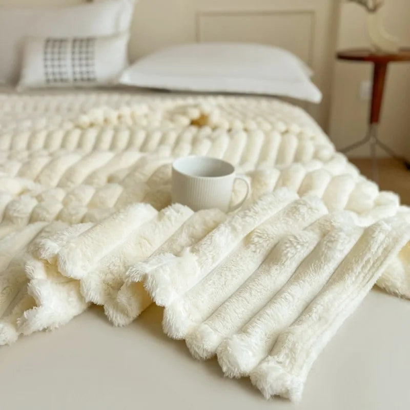 Flanell-Kuscheldecke mit doppelseitigem Design