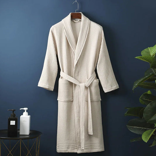 Unisex-Bademantel aus Baumwolle mit Kimono-Schnitt
