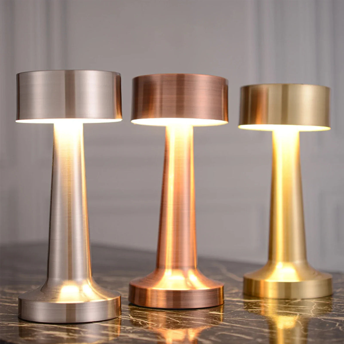 Dimmbare LED-Tischleuchte mit Touch-Bedienung