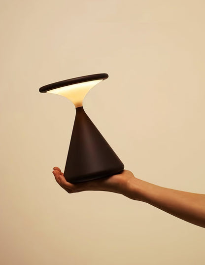 Kabellose LED-Tischleuchte mit Touch-Bedienung und Akku