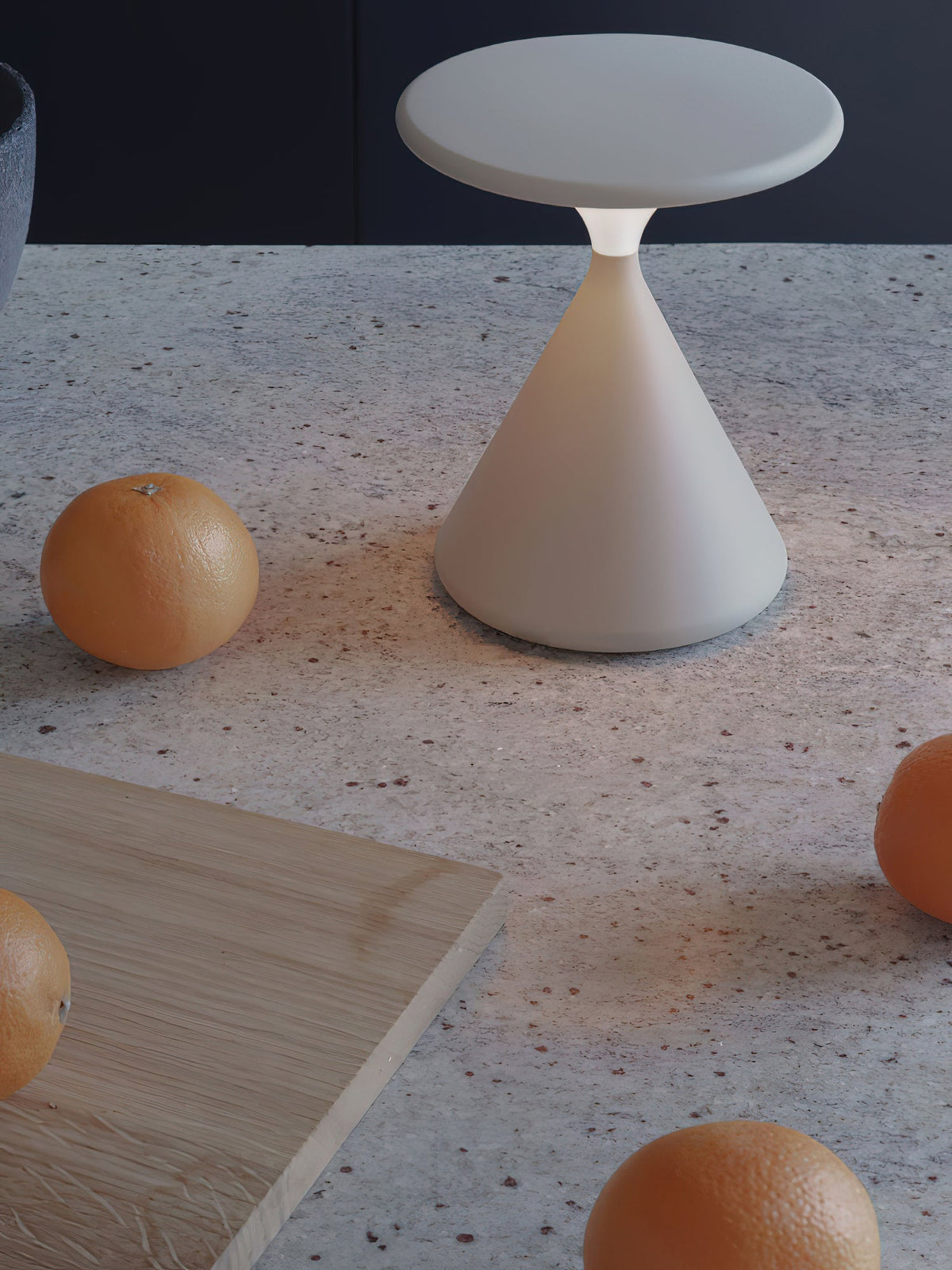 Kabellose LED-Tischleuchte mit Touch-Bedienung und Akku