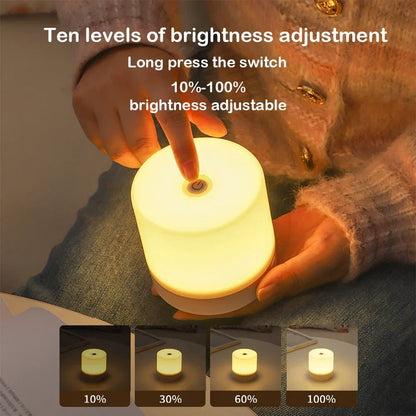 Dimmbare LED-Nachttischlampe mit USB-Anschluss und Touch-Steuerung