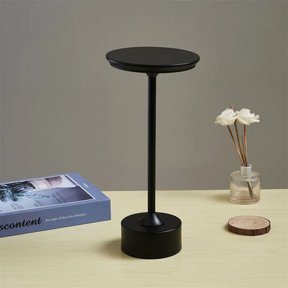 Dimmbare LED-Tischleuchte mit Touch-Bedienung