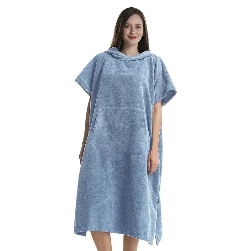 Schnelltrocknender Handtuchponcho mit Kapuze und Beuteltasche