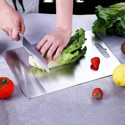 Edelstahl-Schneidebrett mit hygienischer Oberfläche