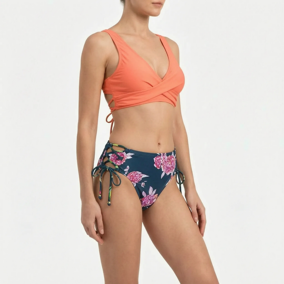 Damen-Bikini mit Wickeloptik und Schnürung