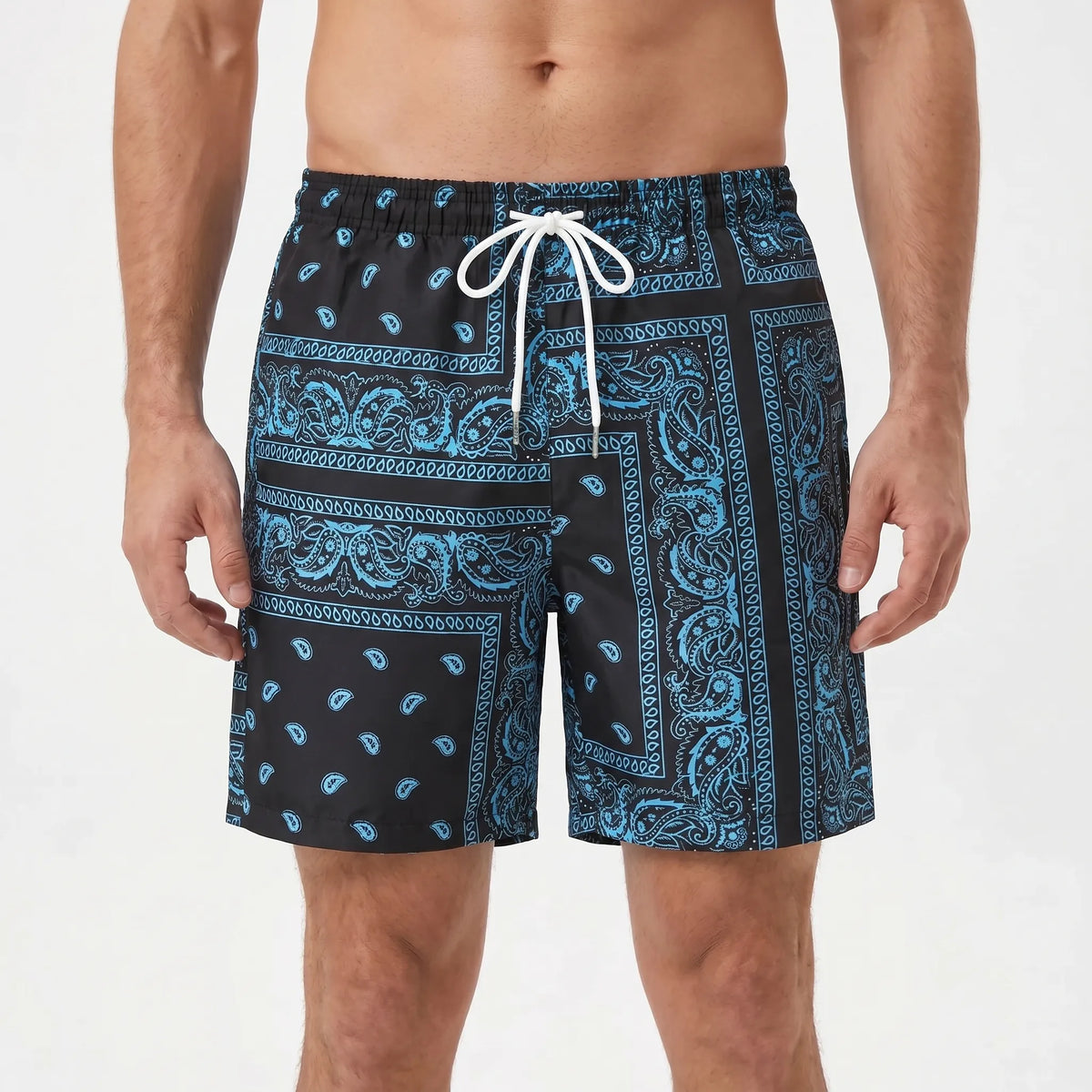 Herren-Badeshorts mit Bandana-Print und Kordelzug