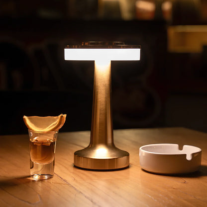 Kabellose LED-Tischleuchte mit Touch-Dimmfunktion