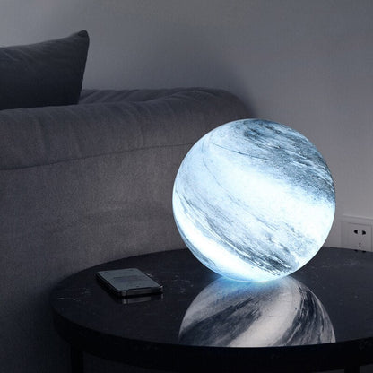 LED-Mondlampe aus Glas mit 16 Farben und USB-Anschluss