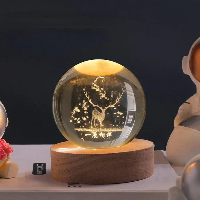 3D-Kristallkugel mit LED-Holzsockel