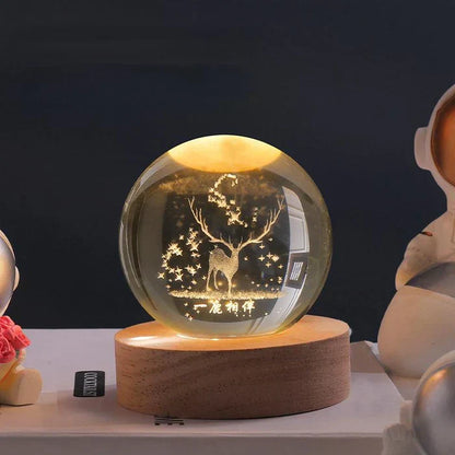 3D-Kristallkugel mit LED-Holzsockel