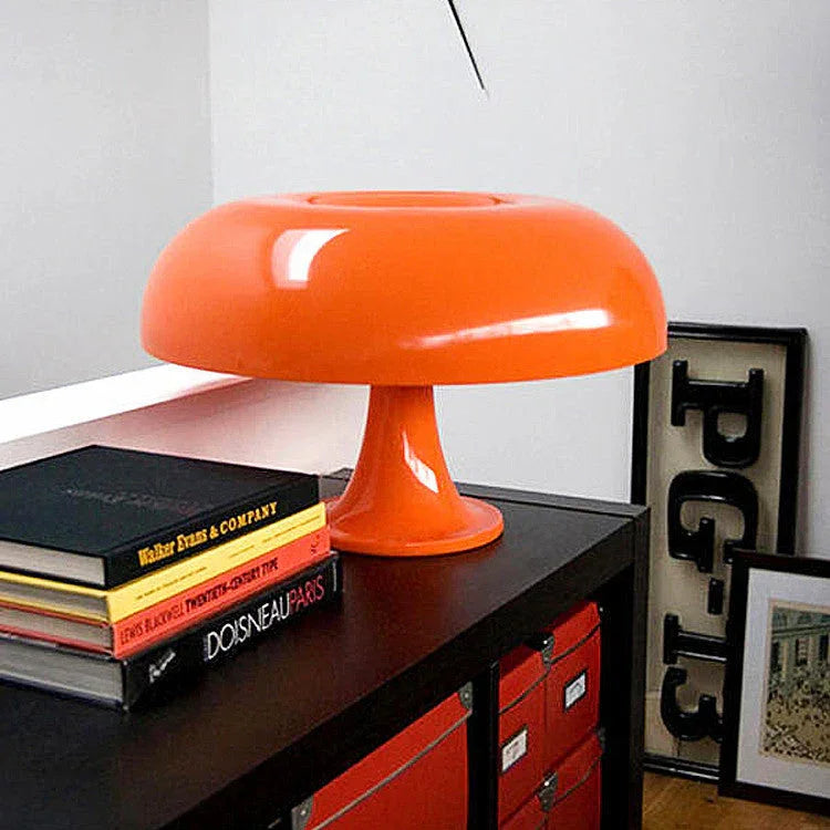Retro-Tischleuchte im Pilzdesign aus PVC 28 cm